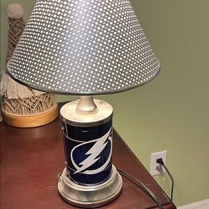 Tampa Bay Lightning Team Logo Lamp - Navy & Silver